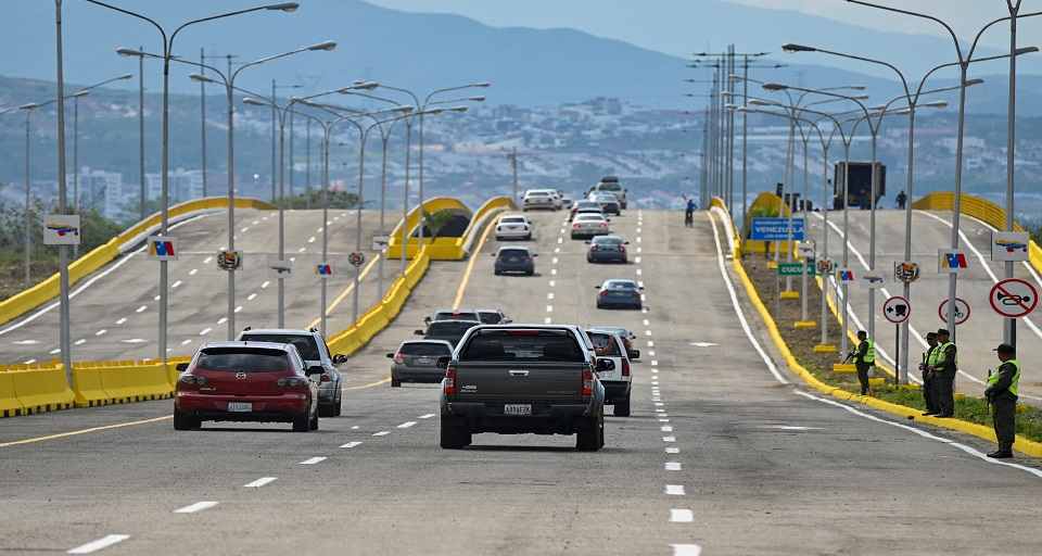 Puente Tienditas